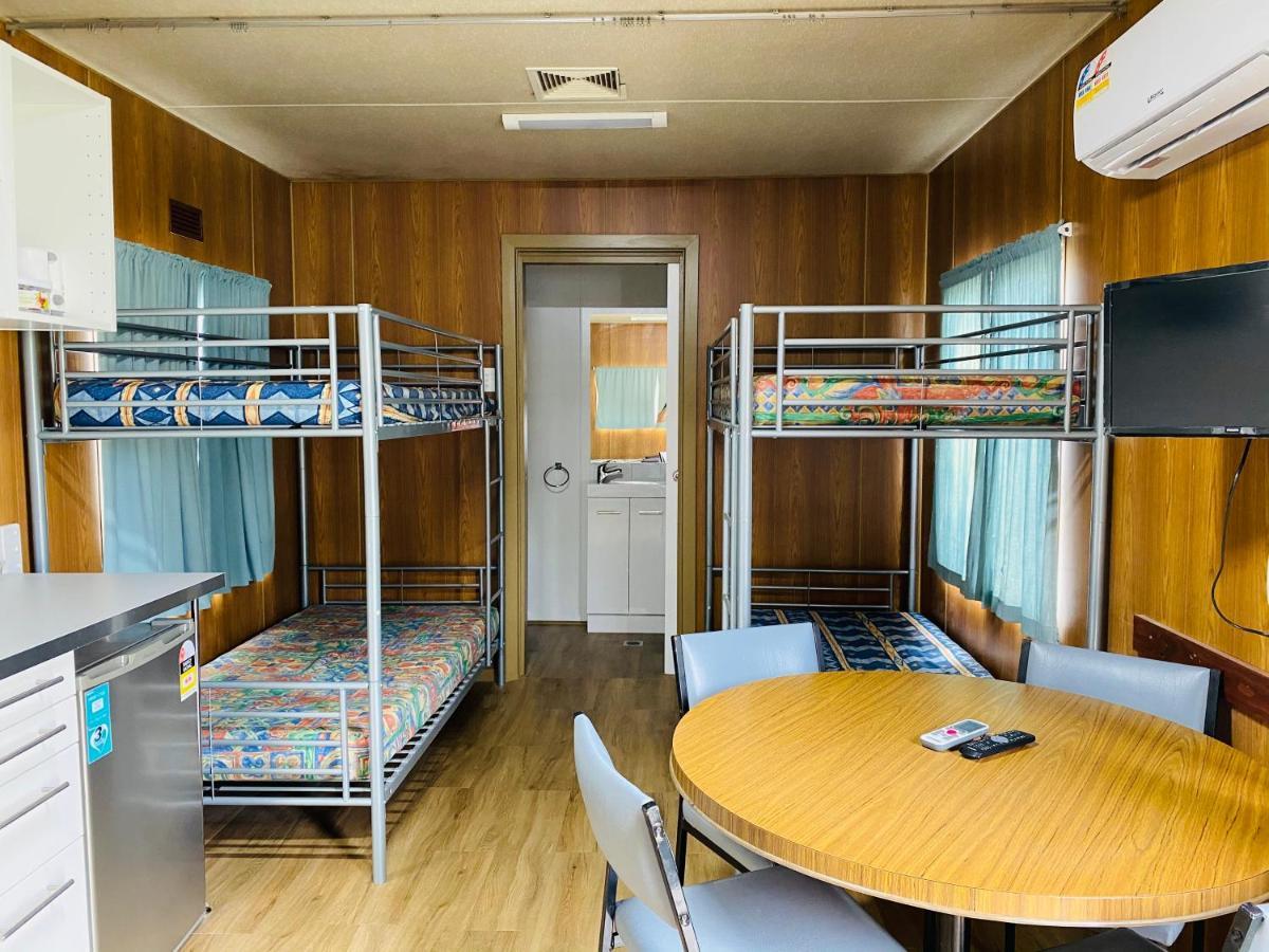 Corryong Caravan Park Formally Mt Mittamatite Caravan Park Bagian luar foto
