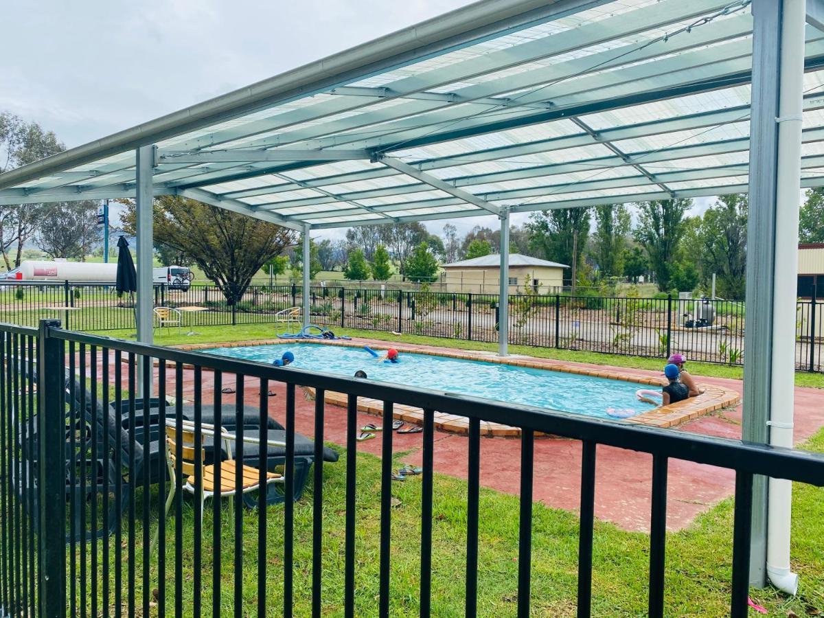 Corryong Caravan Park Formally Mt Mittamatite Caravan Park Bagian luar foto